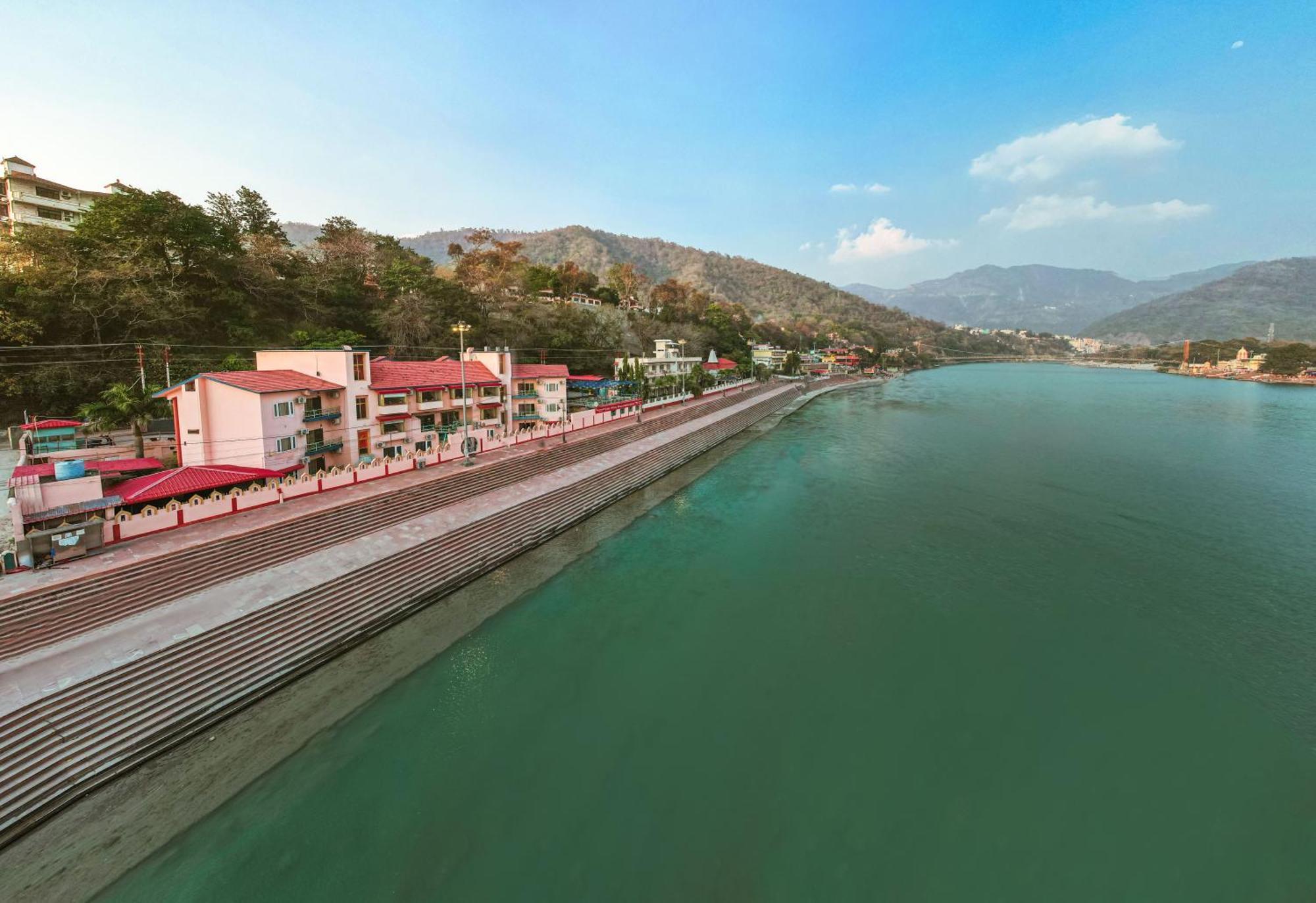 The Neeraj Ganga Heritage Palace Rishīkesh Buitenkant foto