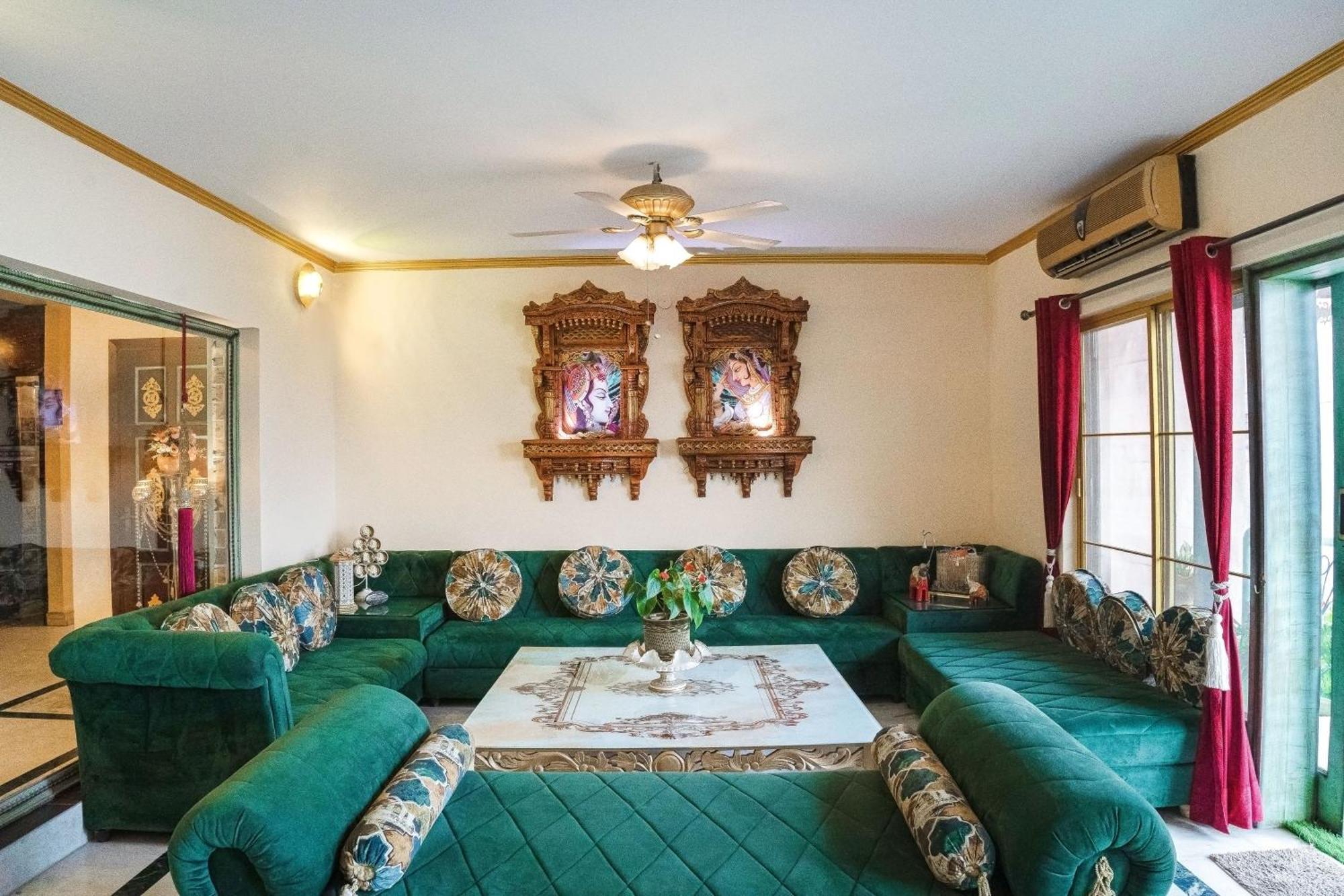 The Neeraj Ganga Heritage Palace Rishīkesh Buitenkant foto